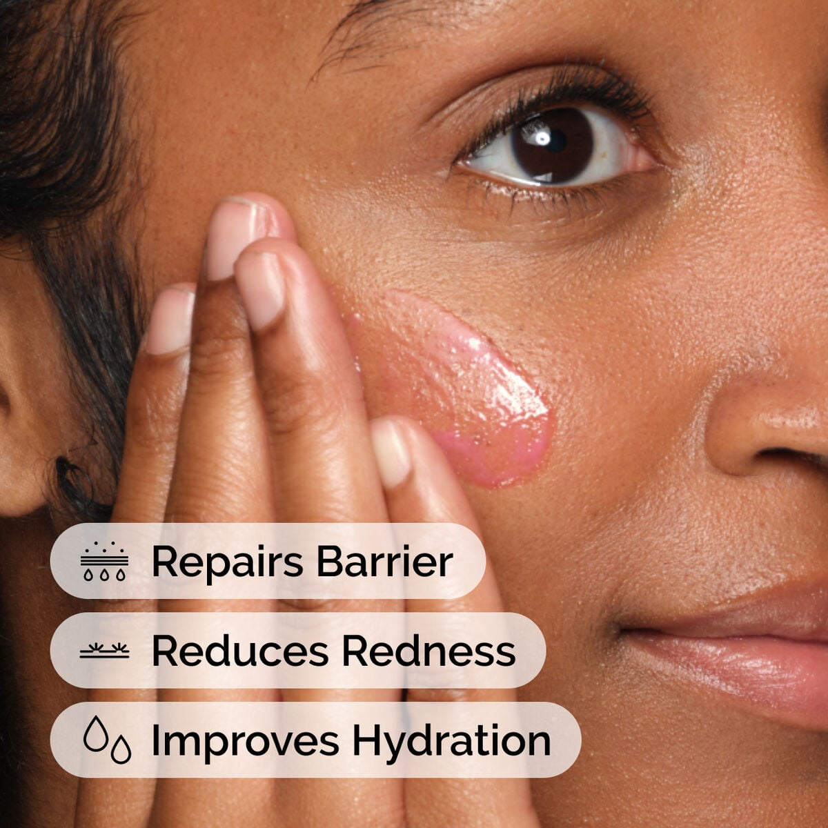soothing-and-barrier-support-serum-set-t0 ord-soothing-barrier-support-serum-model-application-with-benefits.jpg